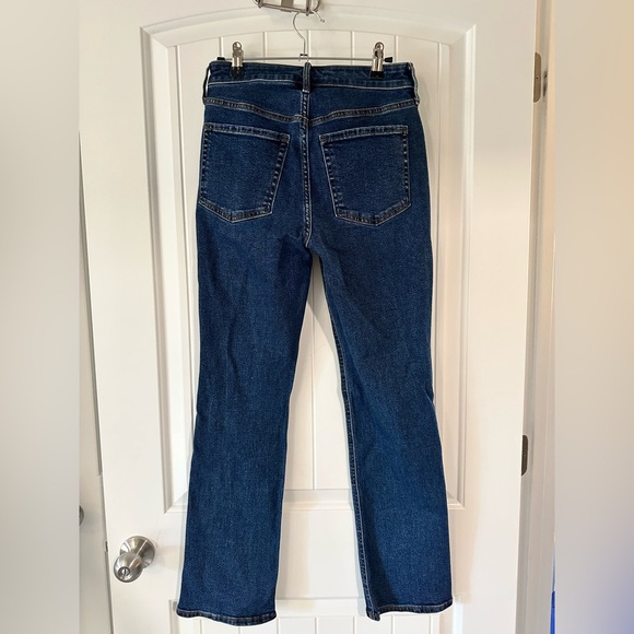 NWT Old Navy Extra High Rise Kicker Boot Cut Jeans, 2P - Picture 2 of 3